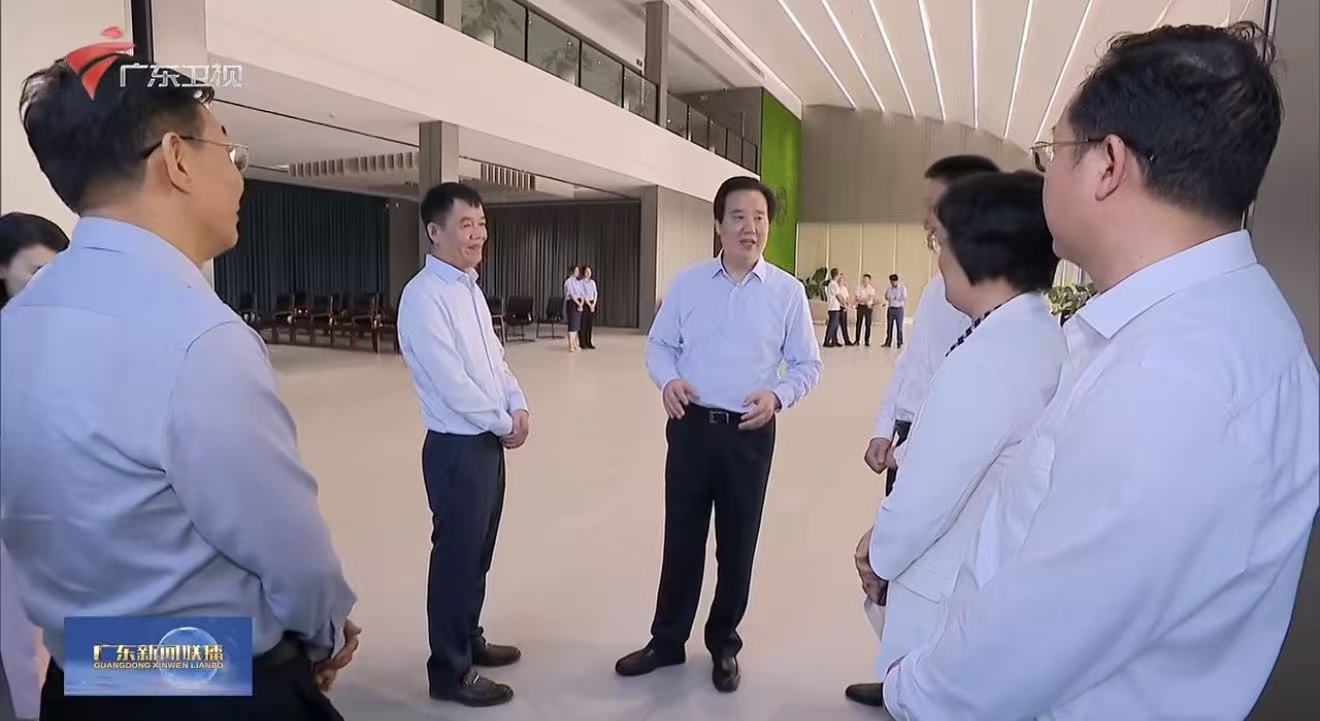 69e9d79d9e21 69e9d79d9e21
